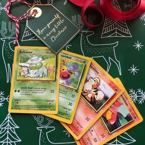 Vintage 90’s Pokémon trading cards 25 pack